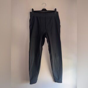 Lululemon ABC Skinny Fit Jogger (Obsidian)